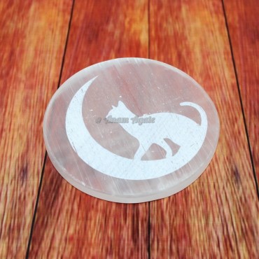 Selenite Cat On Moon Symbol Charging Plate